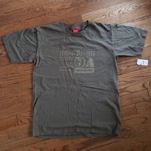NEW I Mossimo I Print Tee T Shirt I Army Green